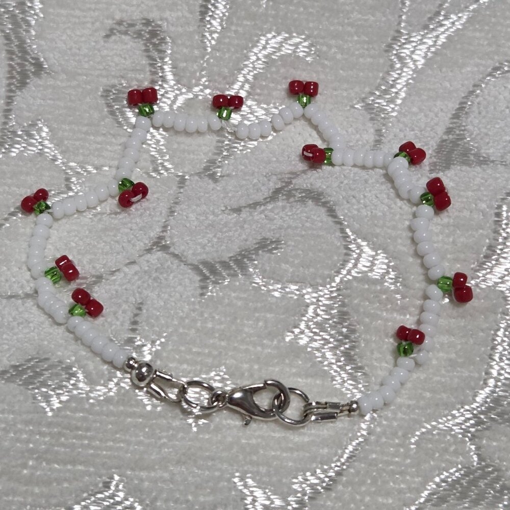 Dainty cherries